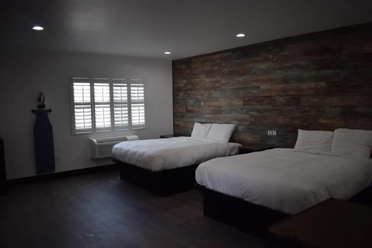 Hyde Park Motel 8